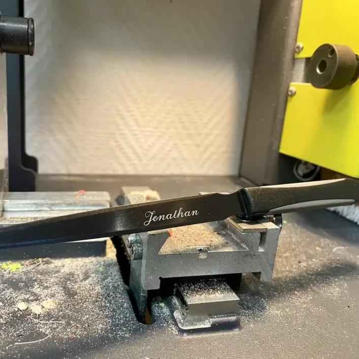 Brieföffner mit Gummierter Griffzone